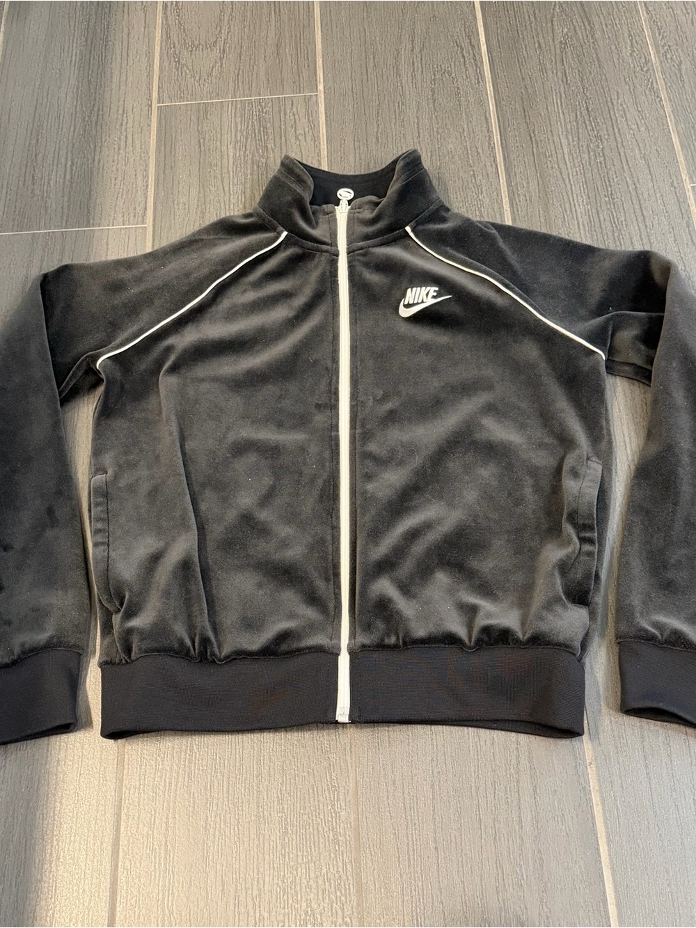 Nike Black Jacket with White Zipper Pull